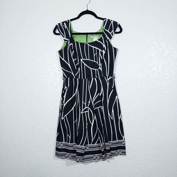 Madison Leigh Black & White Patterned A-Line Dress Size 4 Petite - Picture 1 of 5